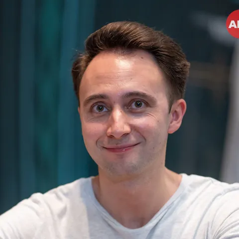 Julian-Andrew Warhurst