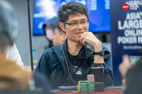 1chip leader.jpg