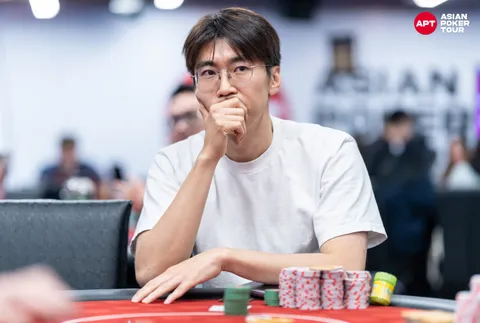 Gyeongbyeong Lee2.jpg