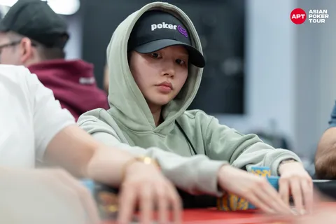 Minjeong Kim APTC1125_E_#1012MMEB--01016.jpg