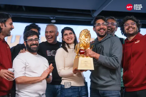 Nishant Sharma celebrates with his wife and the Indian rail.jpg